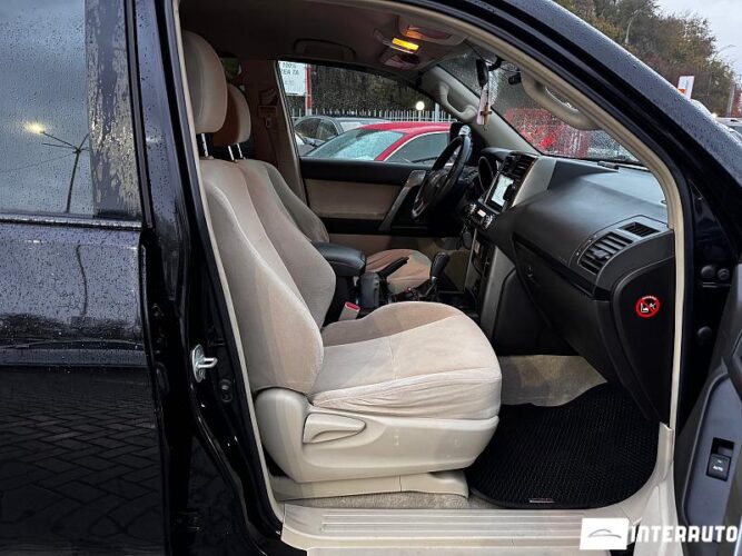 toyota Land Cruiser Prado 2010