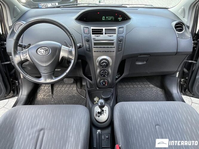 toyota Yaris 2009