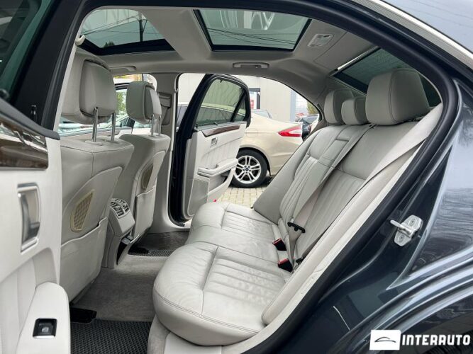 Mercedes E 250 61 mercedes E 250 2015