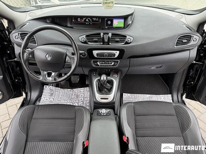 renault Grand Scenic 2015