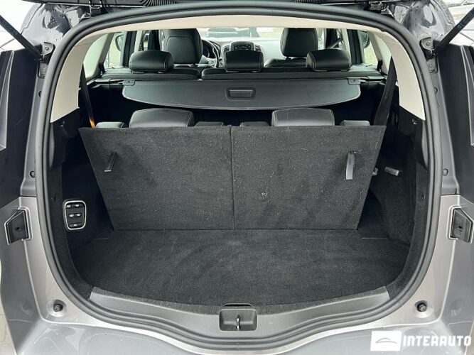 renault Grand Scenic 2017