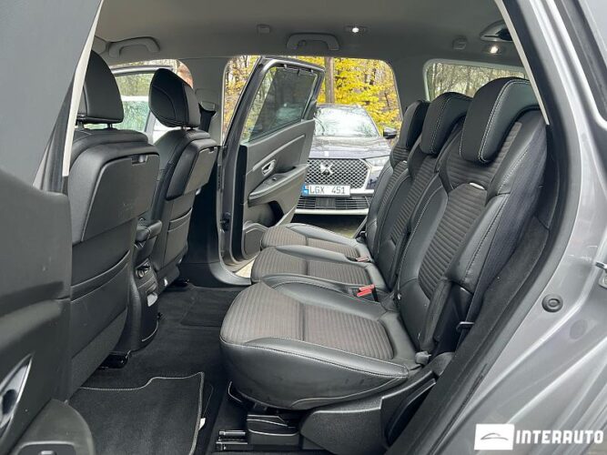 renault Grand Scenic 2017