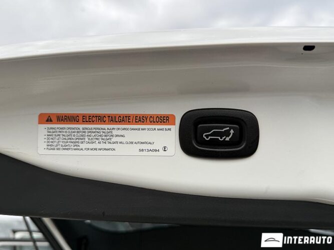 Mitsubishi Outlander 59 interauto-car