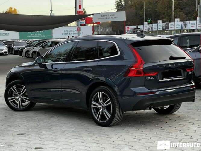 volvo XC 60 2018