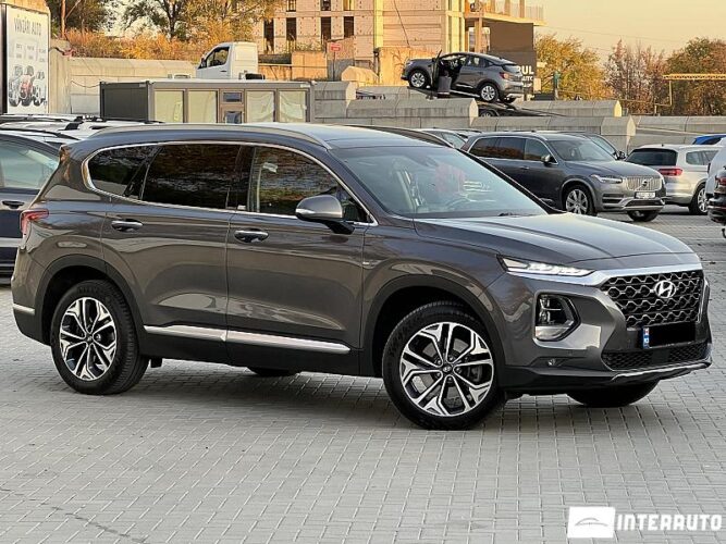 Hyundai Santa Fe 2019 doar la InterAuto