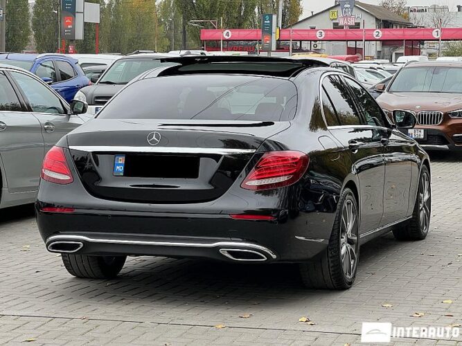 Mercedes E 220 40 mercedes E 220 2016