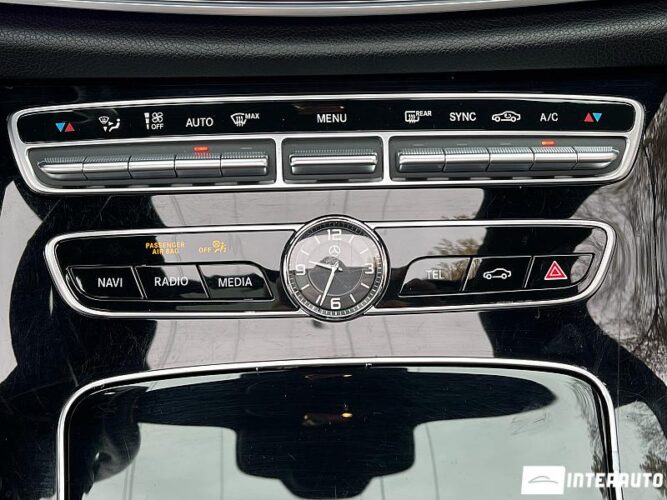 Mercedes E 220 59 mercedes E 220 2016