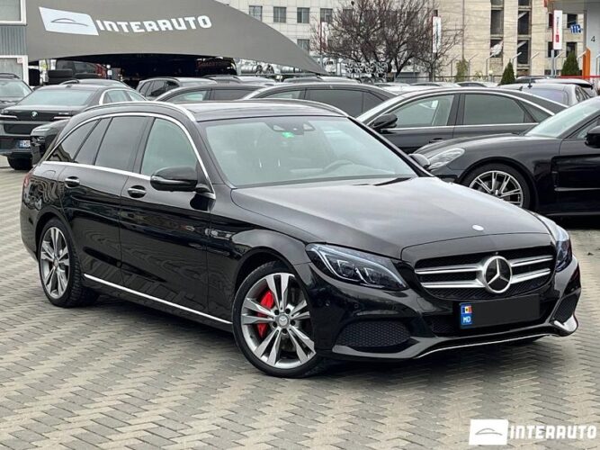 Mercedes C 350e 2015 doar la InterAuto