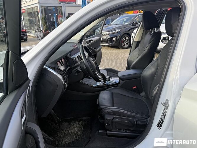 BMW X3 2.0D 40 bmw X3 2.0D 2021