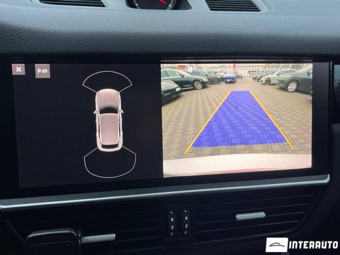 porsche Cayenne 2021