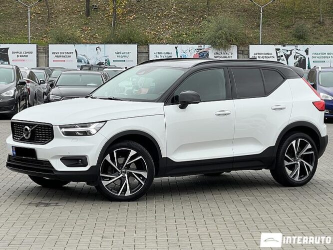 volvo XC 40 2020