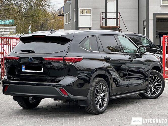 toyota Highlander 2021