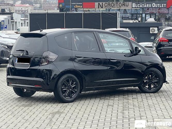 Honda Jazz 32 interauto-car