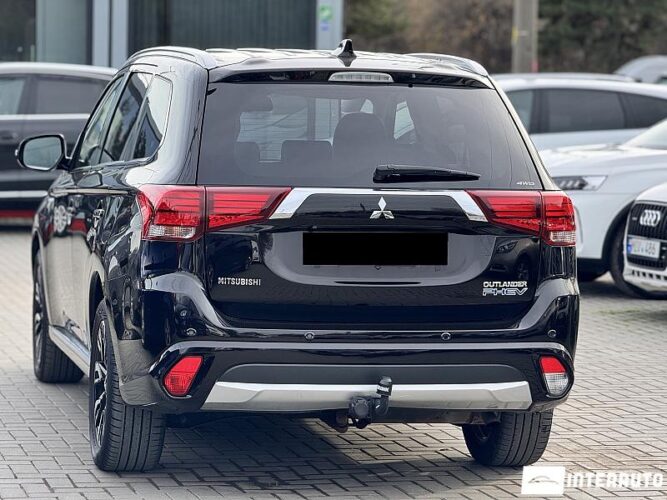 mitsubishi Outlander 2015