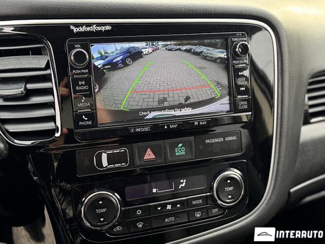 mitsubishi Outlander 2015