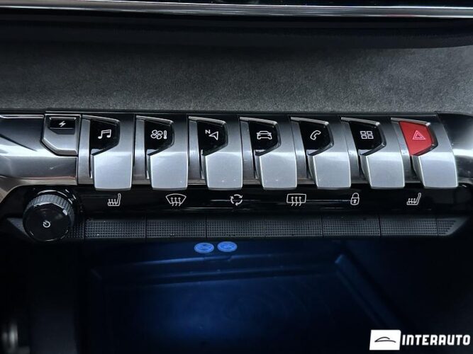 Peugeot 3008 47 peugeot 3008 2020