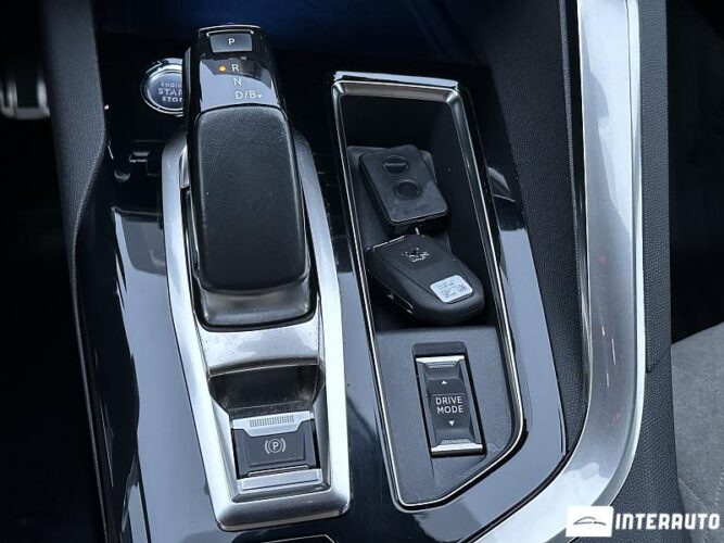 Peugeot 3008 48 peugeot 3008 2020