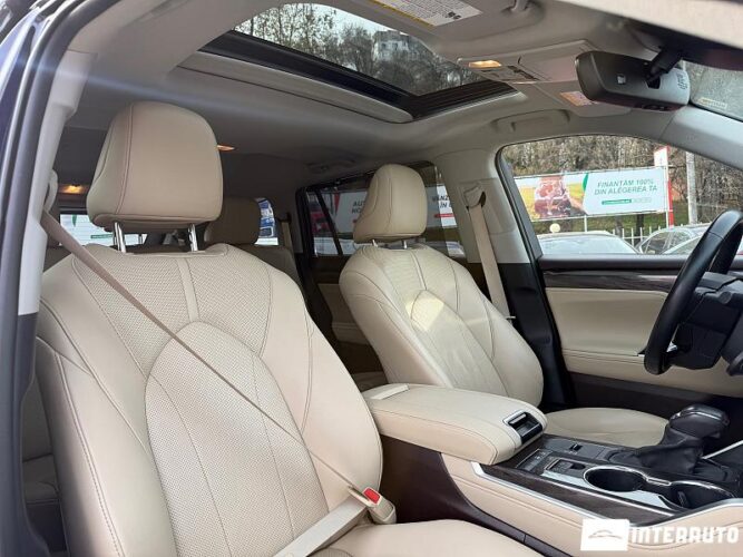 toyota Highlander 2020