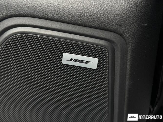 Porsche Macan 48 porsche Macan 2019