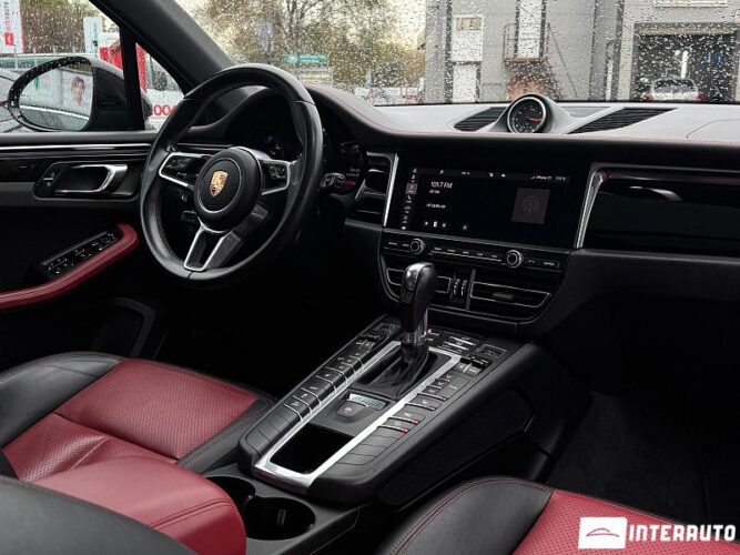 Porsche Macan 42 porsche Macan 2019