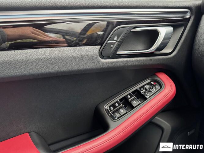 Porsche Macan 49 porsche Macan 2019