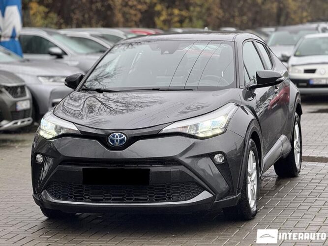 Toyota C-HR 2020 doar la InterAuto