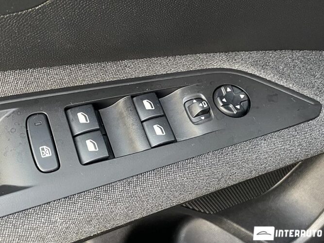 Peugeot 3008 34 peugeot 3008 2021