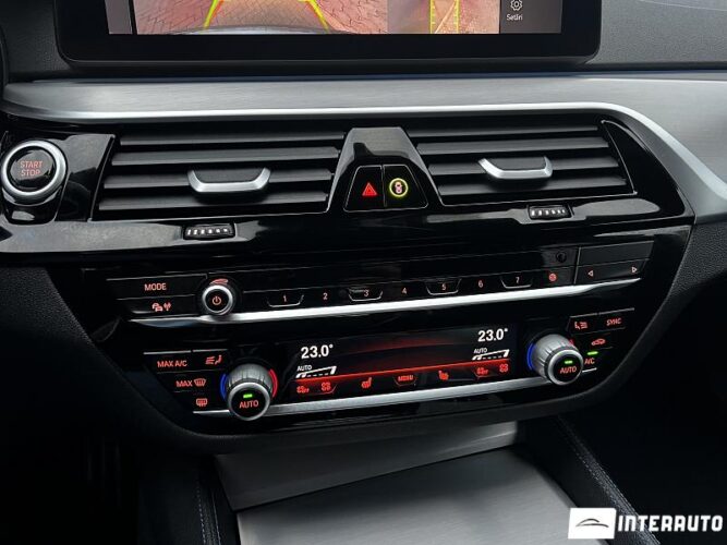 BMW 530e 50 interauto-car