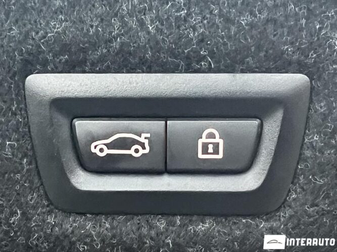 BMW 530e 58 interauto-car