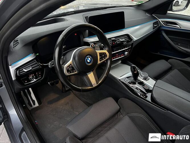 BMW 530e 41 interauto-car
