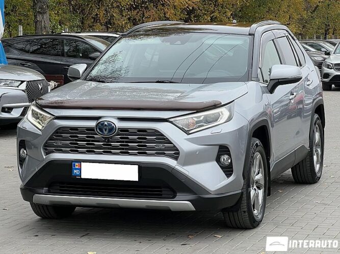 Toyota Rav-4 2019 doar la InterAuto
