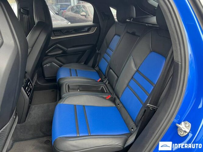 porsche Cayenne Turbo GT Coupe 2025