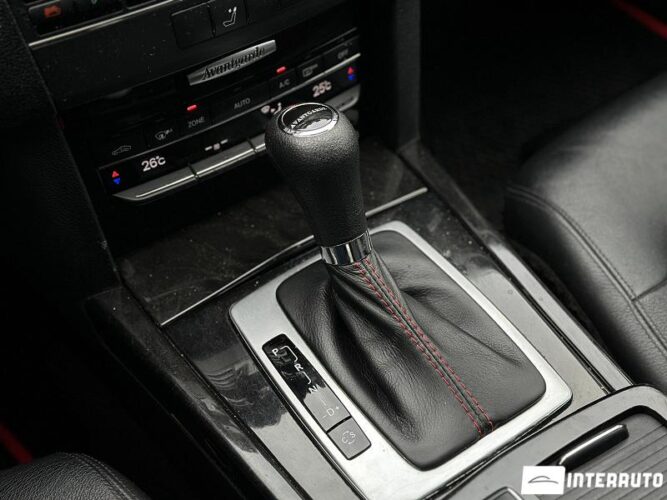 Mercedes E 220 40 mercedes E 220 2009