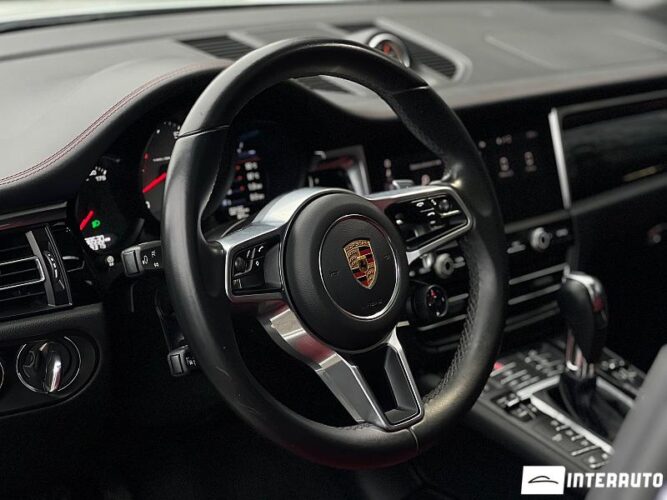 porsche Macan S 2020