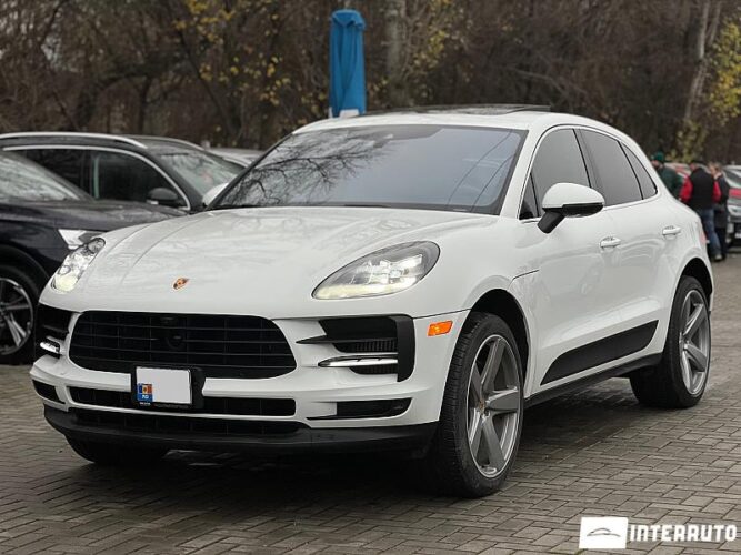Porsche Macan S 2020 doar la InterAuto