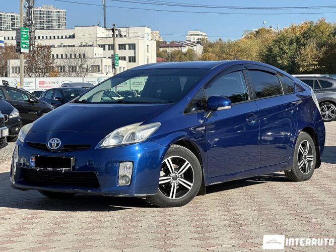 Toyota Prius 2009 doar la InterAuto
