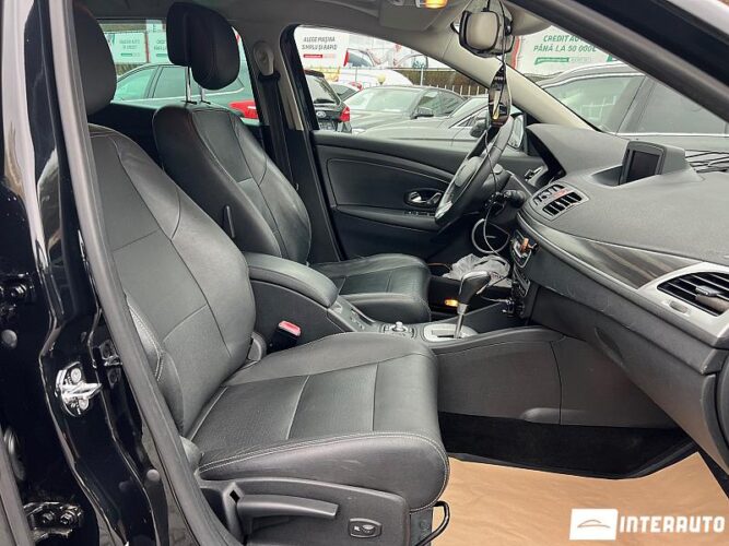 Renault Megane 33 renault Megane 2011