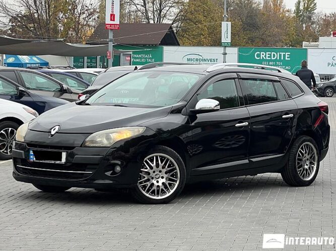 Renault Megane 2011 doar la InterAuto
