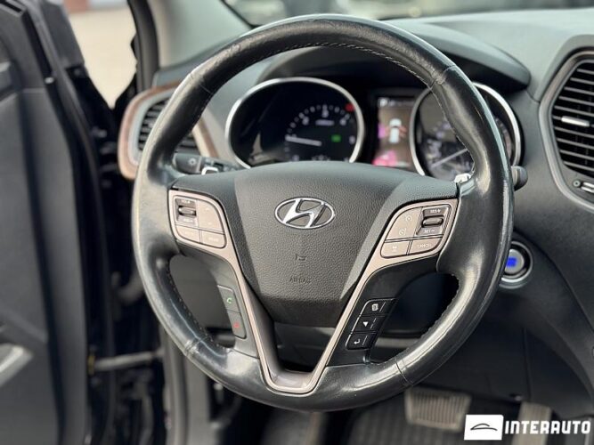 Hyundai Santa Fe 41 interauto-car