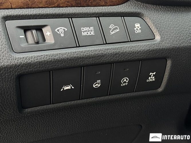 Hyundai Santa Fe 55 interauto-car