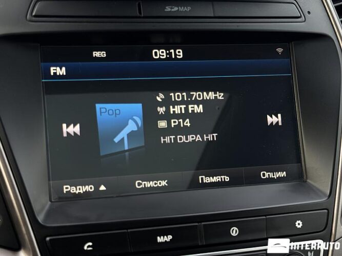 Hyundai Santa Fe 44 interauto-car