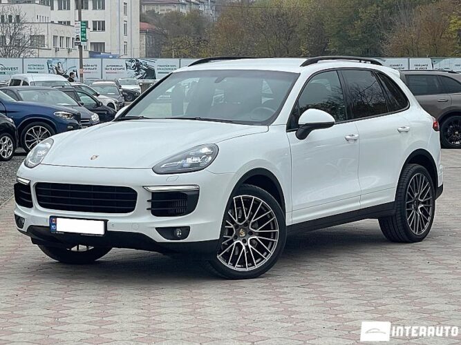 Porsche Cayenne 2015 doar la InterAuto