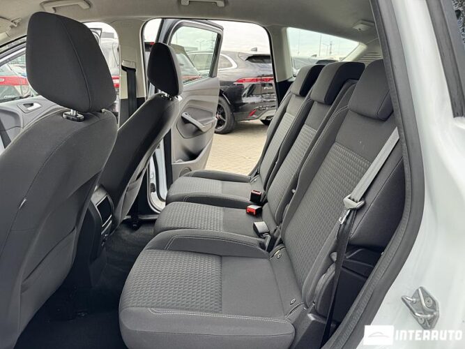 Ford C-MAX 44 ford C-MAX 2016