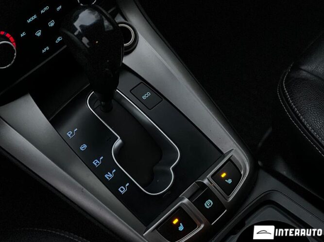 Chevrolet Captiva 41 interauto-car