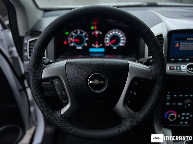 Chevrolet Captiva 38 interauto-car
