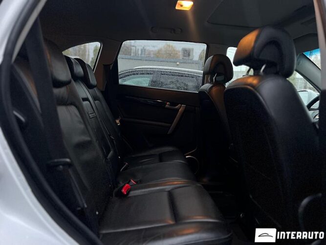 Chevrolet Captiva 44 interauto-car