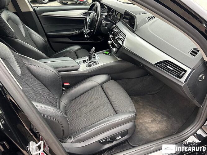 BMW 520 44 bmw 520 2017