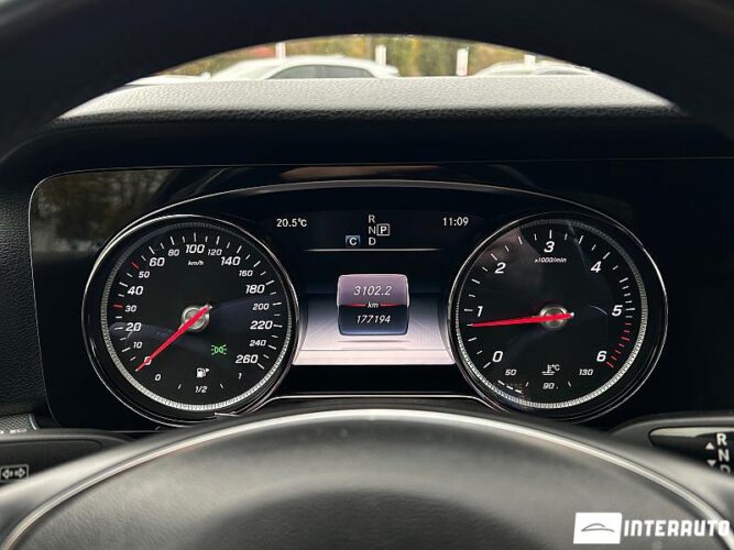 Mercedes E 200 38 mercedes E 200 2018