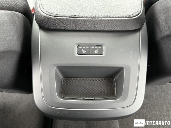 Volvo XC 90 51 interauto-car