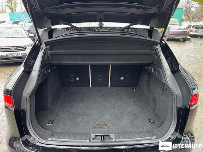 Jaguar F-Pace 33 jaguar F-Pace 2018